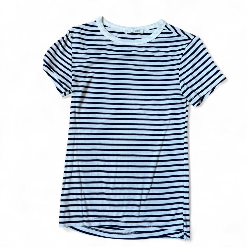 Zara Women's White and Blue T-shirt